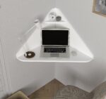 PETIT rohový PC stolík