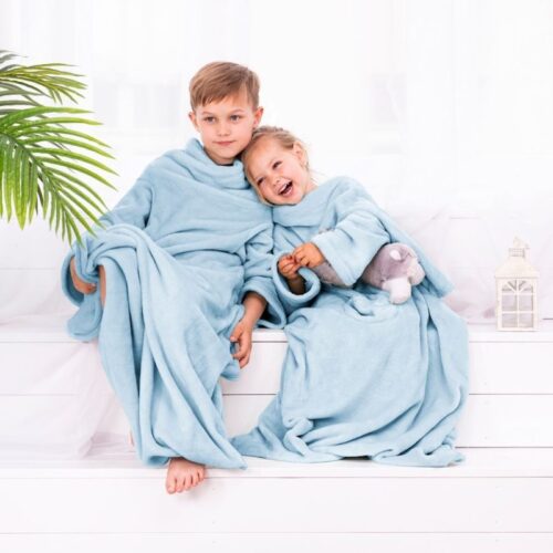 Detská deka s rukávmi DecoKing Lazy svetlomodrá Detská deka s rukávmi DecoKing Lazy svetlomodrá