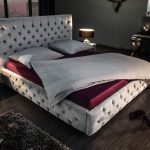LuxD Dizajnová posteľ Laney 180x200 cm sivý zamat