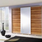 ArtMadex Šatníková skriňa PENELOPA 255 | so zrkadlom Farba: Gaštan Wenge