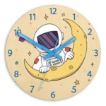 Detské nástenné hodiny Ami Astronaut 30 cm viacfarebné