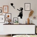 Nástenná kovová dekorácia Banksy 14 čierna