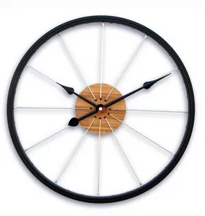 Nástenné hodiny Bicykel 42 cm čierne/hnedé Nástenné hodiny Bicykel 42 cm čierne/hnedé