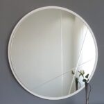 Okrúhle nástenné zrkadlo Lagas 60 cm strieborné