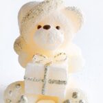 Parafínová sviečka TEDDY 15 cm krémová