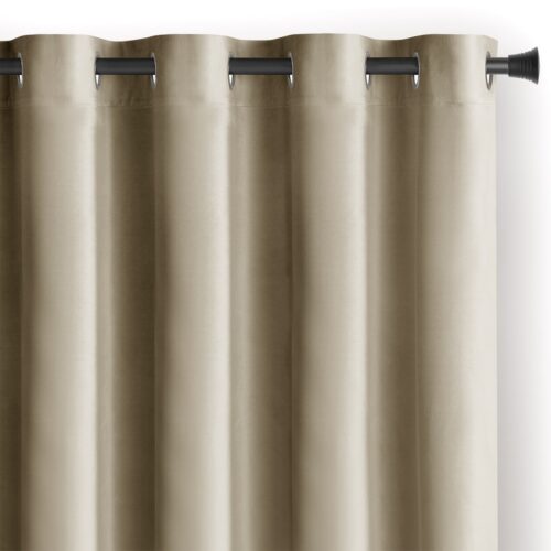 Záves AmeliaHome Velvet s - výber z 21 prevedení Záves AmeliaHome Velvet s - výber z 21 prevedení